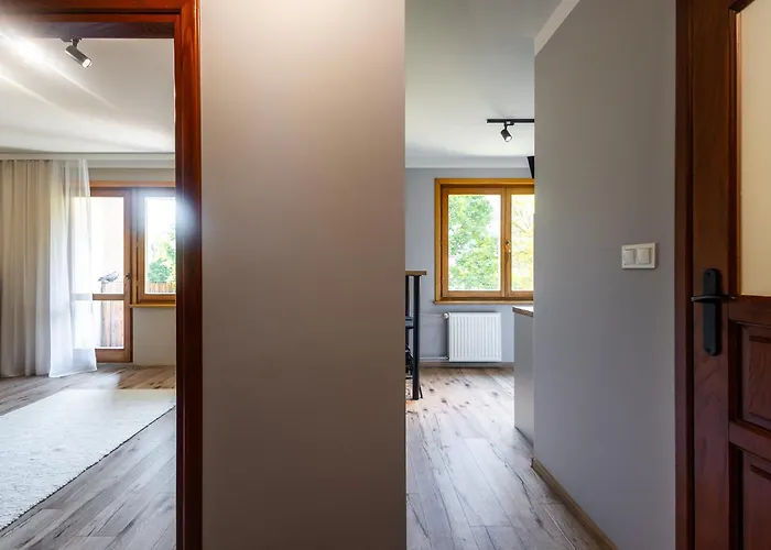 Studio, - Czyzyny * Krakov