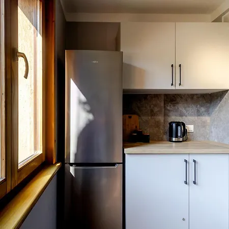 Studio, - Czyzyny 아파트 *